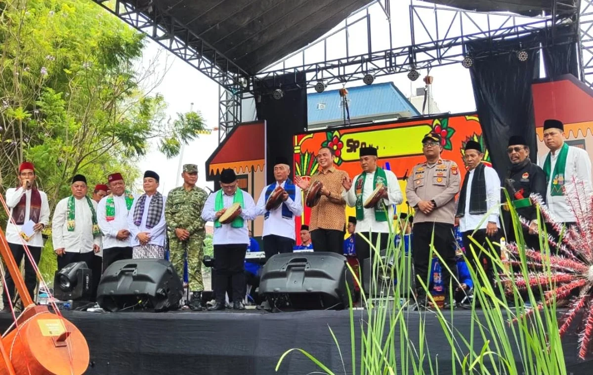 Festival Palang Pintu XVII dan Gelar Ragam Kesenian Budaya Nusantara Tahun 2026 resmi diselenggarakan di sepanjang Jalan Kemang Raya, Kelurahan Bangka, Kecamatan Mampang Prapatan, Jakarta Selatan mulai 3-4 Oktober 2026 dengan melibatkan ratusan pelaku sen