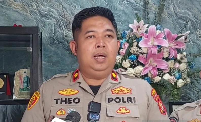 Kapolsek Pasar Minggu Kompol Theodorus Echeal memberikan keterangan kepada wartawan di Polsek Pasar Minggu, Jakarta, Kamis (3/9/2026). Foto: ANTARA