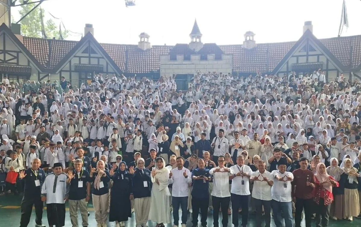 Manajemen Ancol mengajak 1.000 anak yatim dan dhuafa menikmati wahana gratis di Dunia Fantasi dan Gema Tadarus Al Quran dalam peringatan HUT ke-41 Dufan dan Maulid Nabi Muhammad SAW pada Sabtu (29/8/2026). Foto: Ancol
