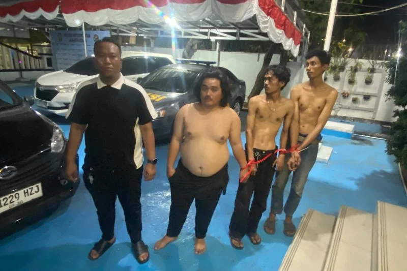 Polsek Pademangan menangkap 4 pelaku perusakan kabel optik. Foto: Polsek Pademangan