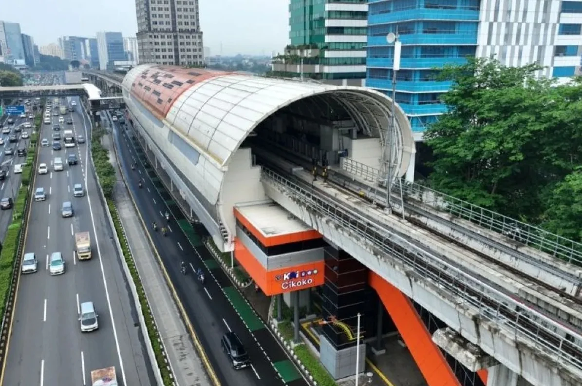 Mobilitas Wisata Makin Beragam, LRT Jabodebek Hadirkan Konektivitas melalui Integrasi Antarmoda. Foto: LRT Jabodetabek