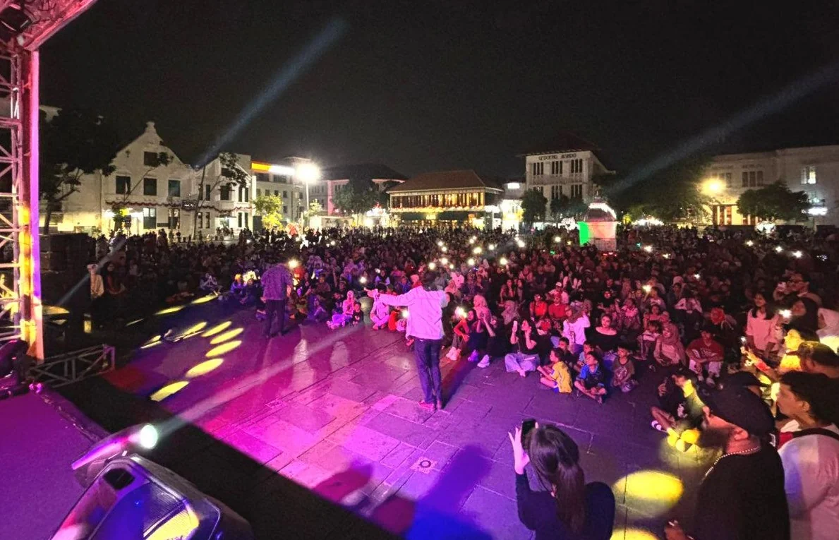 Unit Pengelola Kawasan (UPK) Kota Tua, menggelar pertunjukan musik dan hiburan bagi masyarakat di Taman Fatahillah. Acara bertajuk 'Merdeka dalam Rasa' ini berlangsung Jumat (28/8) dan Sabtu (29/8). Foto: UPK Kota Tua