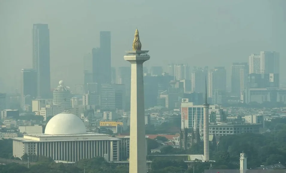 Dokumentasi - Kualitas udara Kota Jakarta tercatat tidak sehat sehingga masyarakat disarankan menghindari aktivitas di luar rumah, demikian menurut laman IQAir pada Rabu (29/7/2026) pagi, pukul 06.00 WIB. Foto: ANTARA