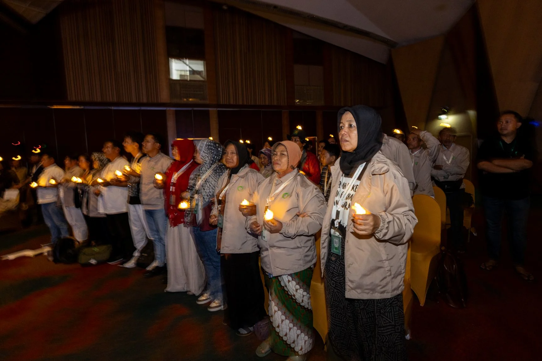 Deklarasi Pendamping Hukum Rakyat menjadi puncak agenda hari kedua. Melalui deklarasi tersebut, PHR dari lima regio menegaskan bahwa masyarakat bukan sekadar pihak yang menunggu pengakuan negara. Foto; Perkumpulan HuMa