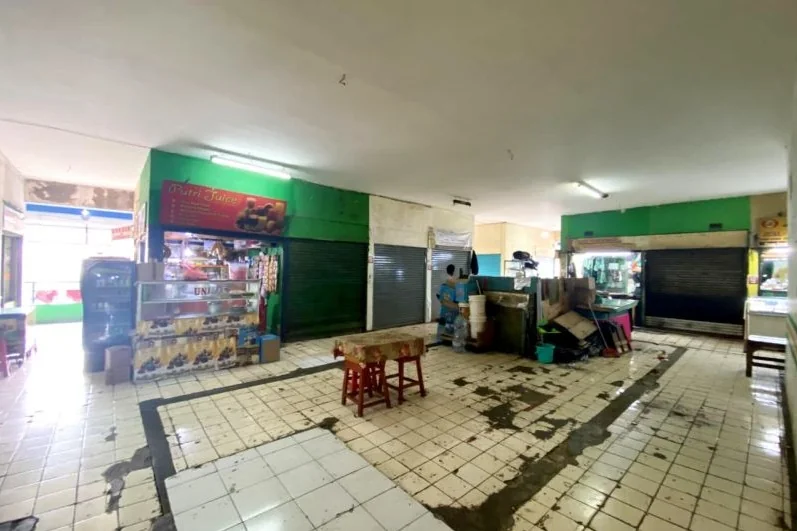 Kondisi Pasar Pondok Labu, Jakarta Selatan, yang kian sepi, Jumat (4/9/2026). Foto: ANTARA