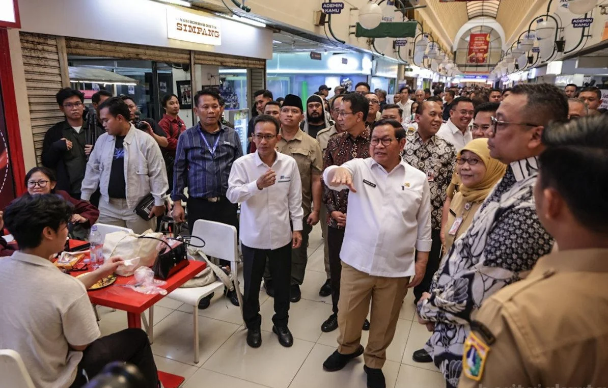 Gubernur DKI Jakarta, Pramono Anung meluncurkan konsep desain transformasi kawasan Blok M fase ultimate di Hall Blok M, Jakarta Selatan, Selasa (6/10). Foto: Pemprov DKI