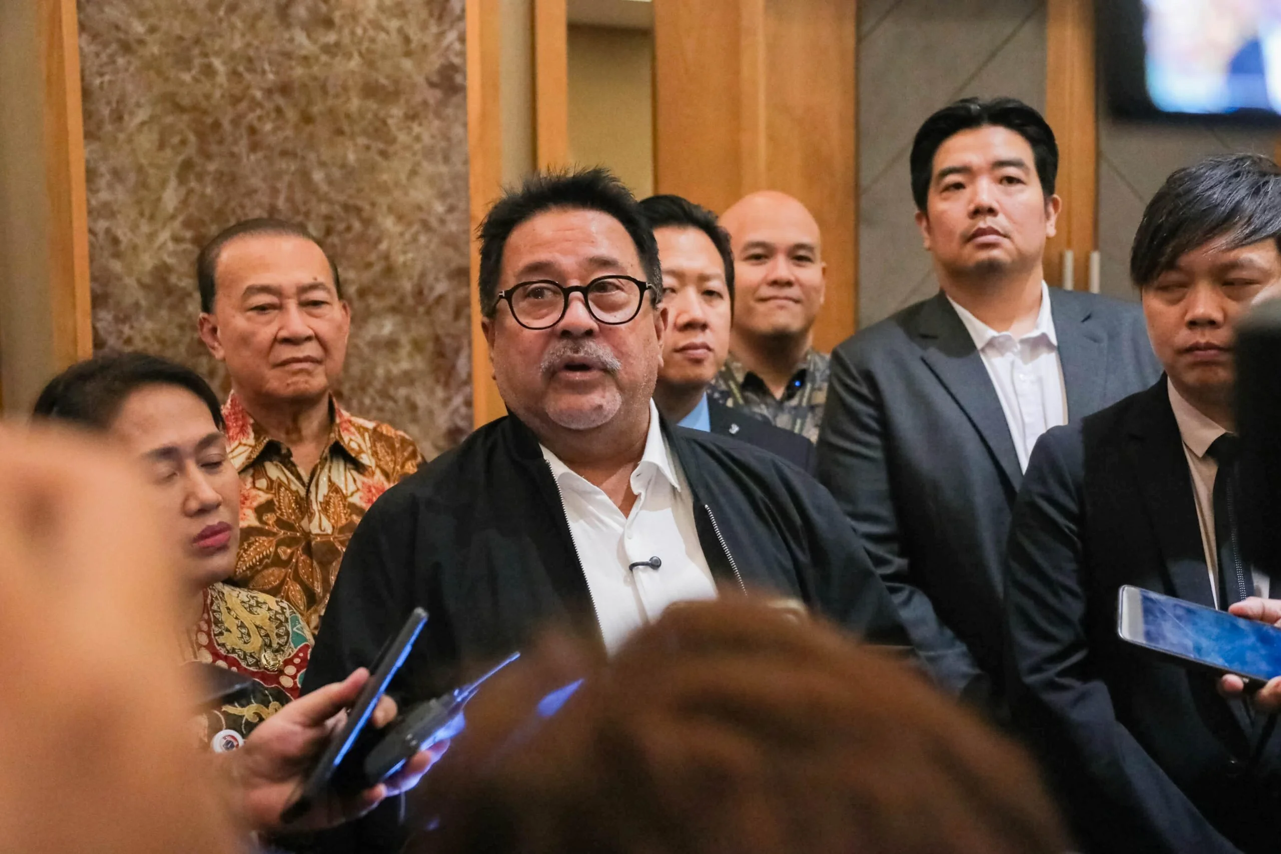Pemprov DKI Jakarta terus mendorong pelaku usaha mikro, kecil, dan menengah (UMKM) binaan menembus pasar global melalui partisipasi dalam ajang perdagangan internasional. Foto: Pemprov DKI