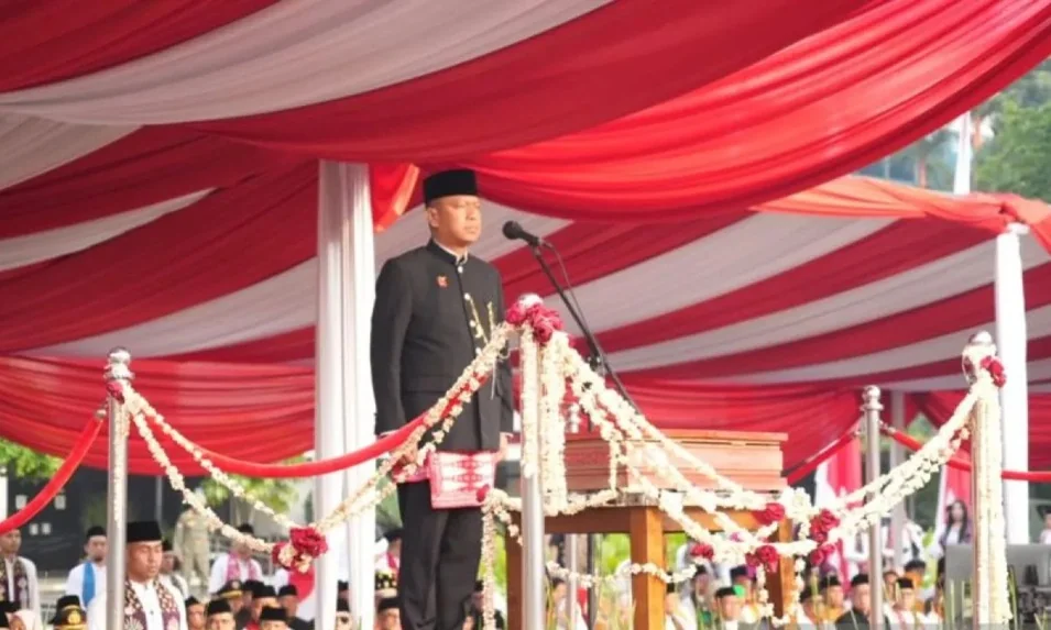 Wali Kota Jakarta Timur Munjirin dalam upacara peringatan Hari Ulang Tahun (HUT) 81 Kemerdekaan RI di Kota Jakarta Timur di halaman Kantor Walikota, Senin (7/8/2026). Foto: Pemerintah Kota Jakarta Timur