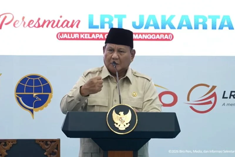 Presiden RI Prabowo Subianto menyampaikan pidato dalam peresmian LRT rute Kelapa Gading-Manggarai di Stasiun Manggarai Jakarta, Rabu (16/9/2026). Foto: ANTARA/  Sekretariat Presiden