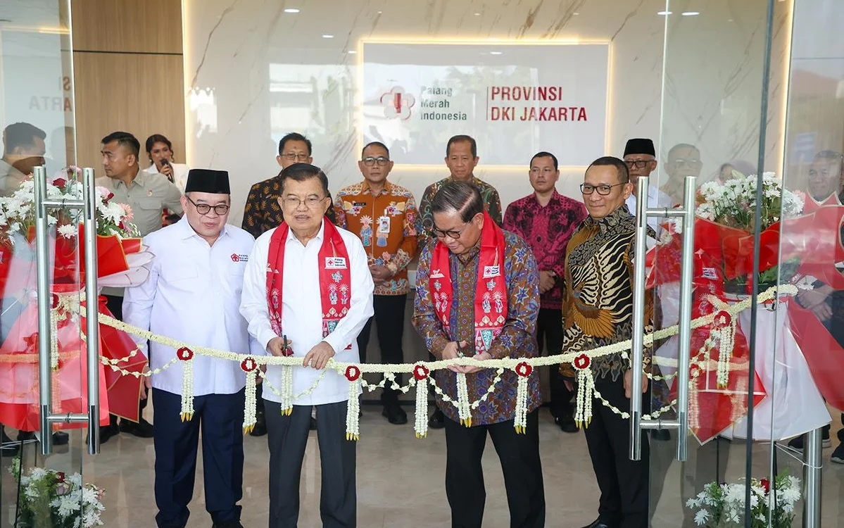 Gubernur DKI Jakarta, Pramono Anung meresmikan gedung baru Palang Merah Indonesia (PMI) Provinsi DKI Jakarta yang bertepatan dengan momentum HUT ke-81 PMI di Jakarta Pusat, Kamis (17/9). Foto: beritajakarta