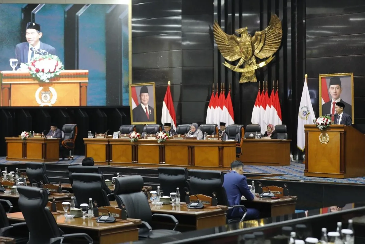 Pansus RA-PTSL) DPRD DKI Jakarta mendorong percepatan penyelesaian 8.093 residu Pendaftaran Tanah Sistematis Lengkap (PTSL) yang masih terkendala persoalan administrasi dan hukum. Foto: Pempro DKI