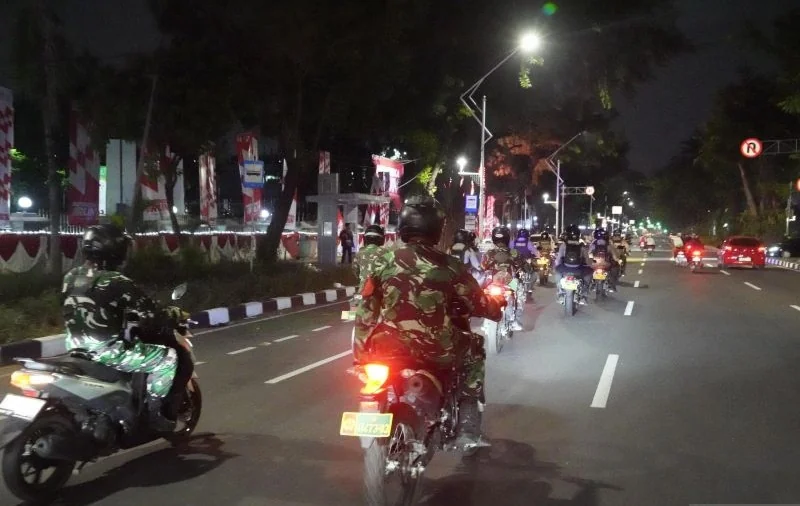 Polres Metro Jakarta Pusat menggencarkan patroli gabungan bersama TNI dan Satpol PP di wilayah Jakarta Pusat untuk menjaga keamanan dan ketertiban masyarakat (kamtibmas), Sabtu (29/8/2026). Foto: Polres Jakpus