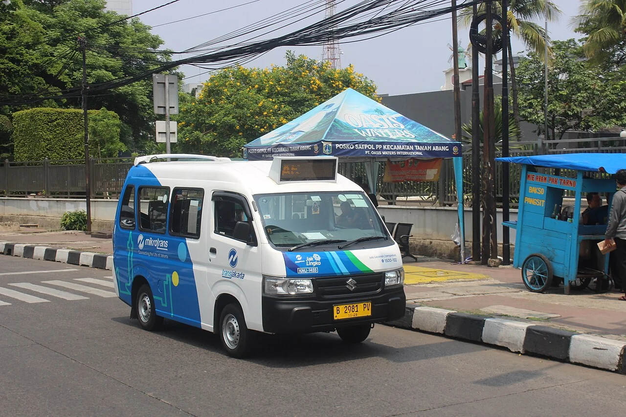 Armada Mikrotrans JAK-54 di Slipi Petamburan. Foto: Istimewa