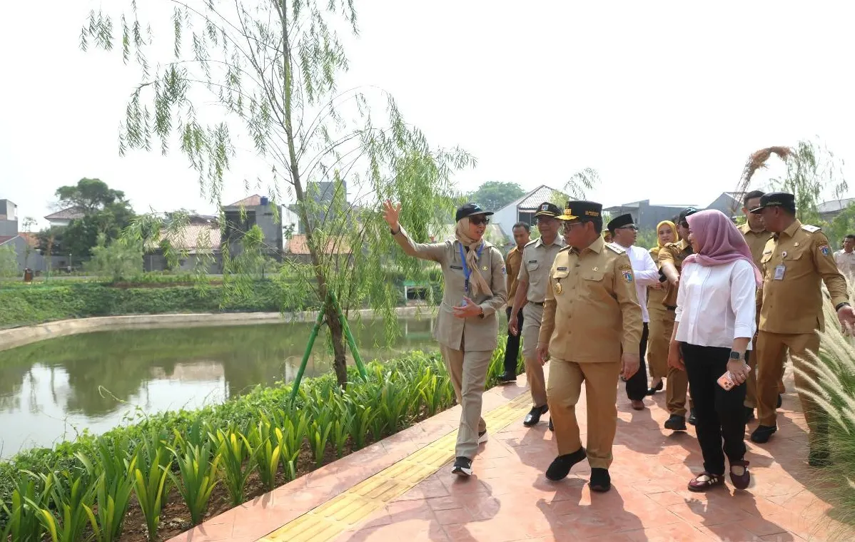 Gubernur DKI Jakarta, Pramono Anung meresmikan dua fasilitas penampungan air di kawasan Cipayung, Jakarta Timur, yakni Embung Bambu Hitam dan Embung Batu Bangkong, pada Senin (19/10). Foto: Pemprov DKI