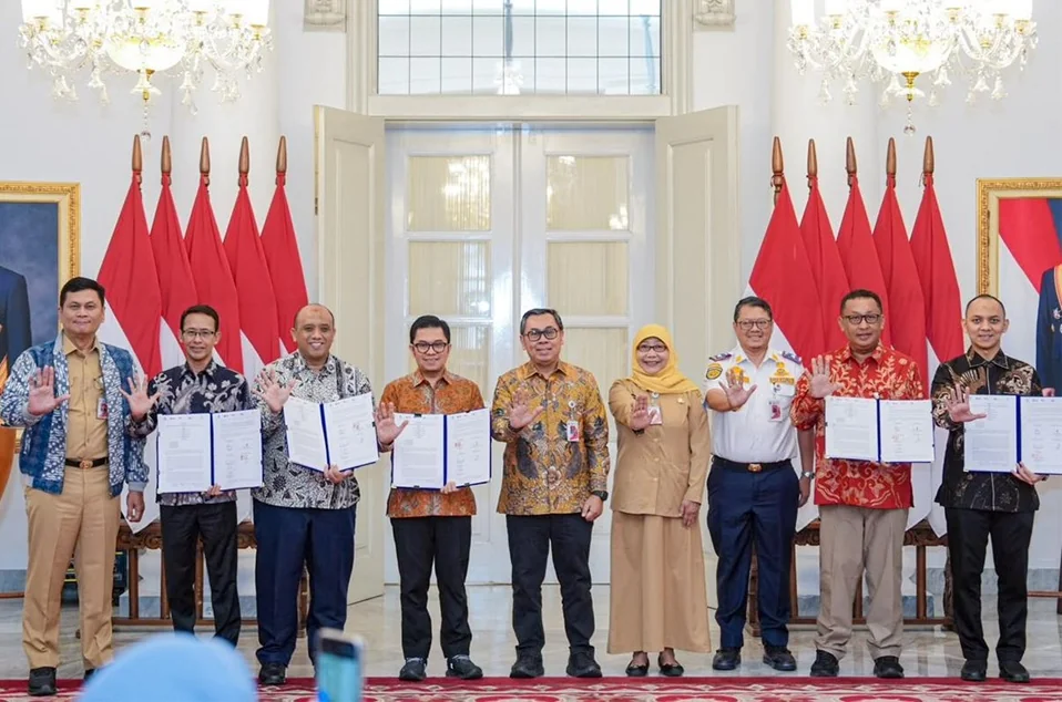 Transjakarta menegaskan komitmennya untuk terus meningkatkan kualitas layanan melalui kolaborasi strategis dengan para operator transportasi publik di DKI Jakarta. Foto: Pemkot DKI Jakarta