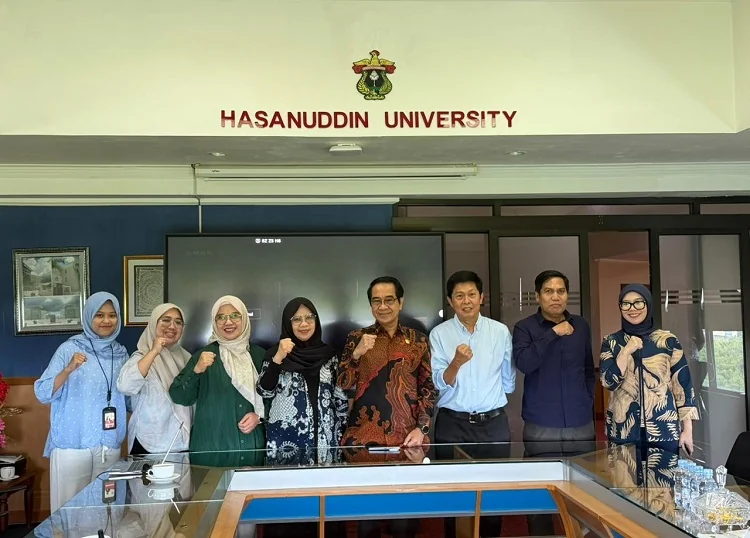 Universitas Hasanuddin (Unhas) akan menggelar malam penganugerahan Innovation and Technology for Social and Environmental Sustainability (InTechSEA) Awards 2026 di Four Seasons Hotel Jakarta, Senin (14/9/2026). Acara tersebut akan dihadiri Menteri ESDM Ba