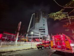 ASN di Gedung Bapenda DKI WFH Bergantian Usai Kebakaran