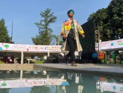 Busana dari Sampah, Cara Unik Kemanggisan Rayakan Kemerdekaan