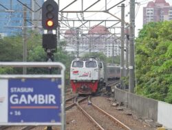 27 KAJJ dari Gambir Berhenti di Jatinegara Saat HUT ke-81 RI, Penumpang Punya Alternatif Naik Kereta
