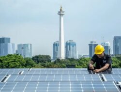Surya Dikejar, Fosil Dipelihara: Menguji Keseriusan Target 100 GW PLTS