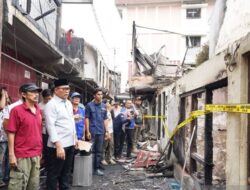Saat Rumah Terbakar, Pemkot Jakpus Pastikan Anak Tetap Sekolah dan Warga Dapat Layanan Dasar