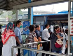 Pramono Minta 15 Golongan Penerima Transportasi Gratis Proaktif Urus Kartu