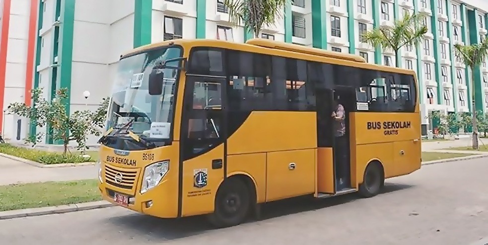 DPRD DKI Usulkan Pelajar Dapat Kartu Layanan Gratis Transportasi Umum