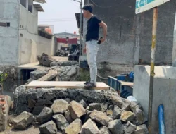 Warga Tegal Alur Siapkan Jembatan Swadaya, Imbas Janji Pemerintah Tak Kunjung Rampung